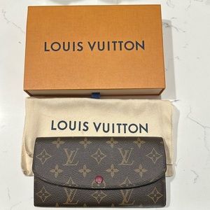 Louis Vuitton wallet fish is LVL